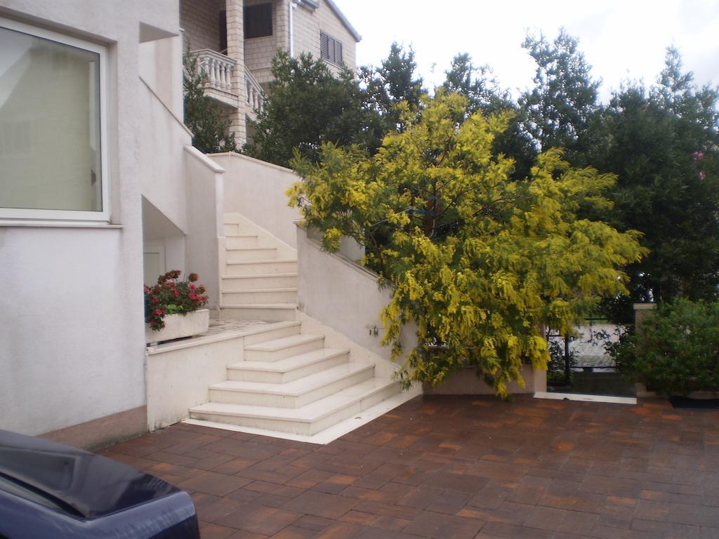 Apartments Kanajet Kaštela Esterno foto